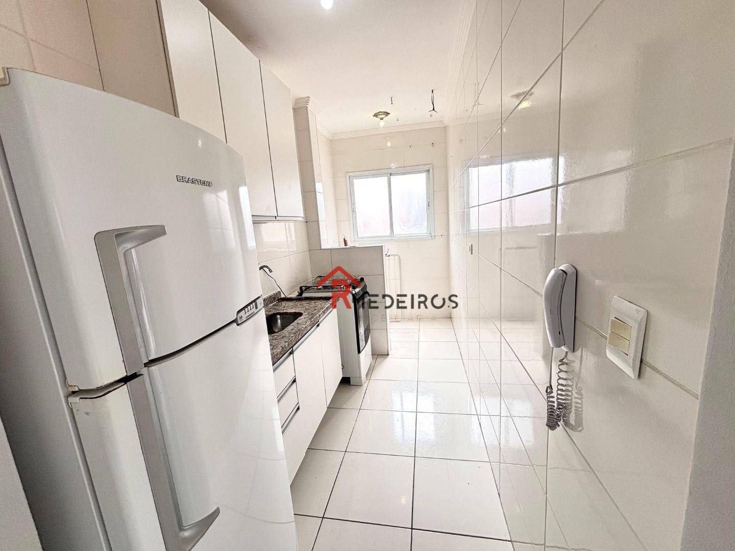 Apartamento à venda com 1 quarto, 43m² - Foto 6