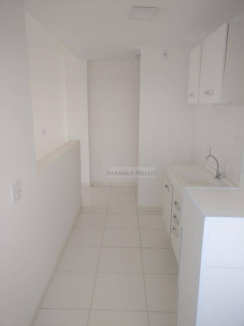 Apartamento à venda com 2 quartos, 87m² - Foto 7