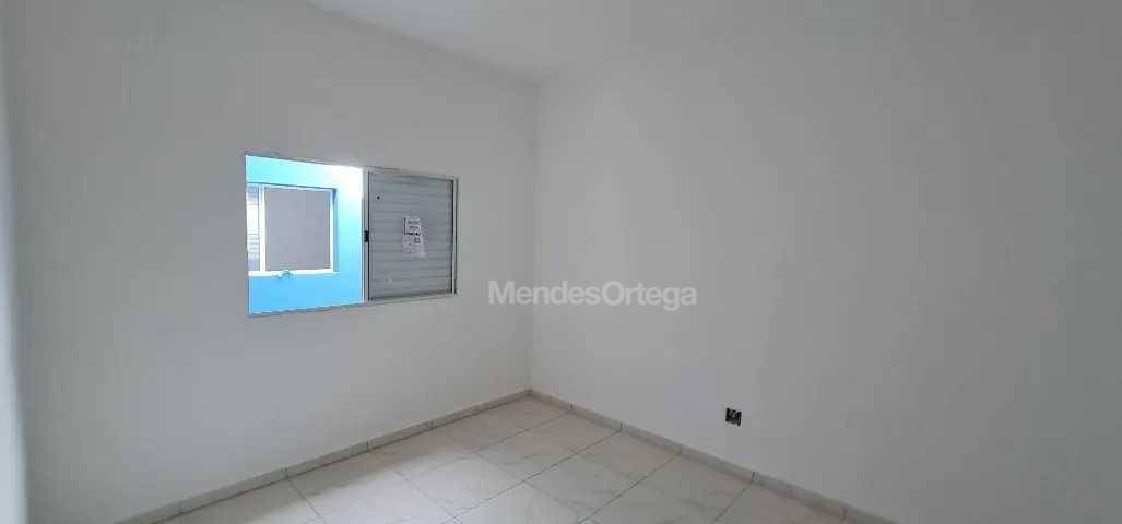 Casa à venda com 2 quartos, 80m² - Foto 8