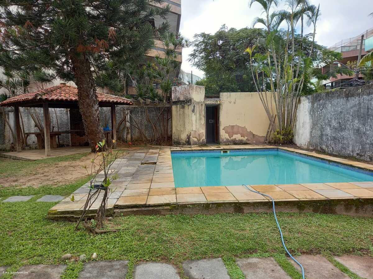 Casa à venda com 3 quartos, 630m² - Foto 3