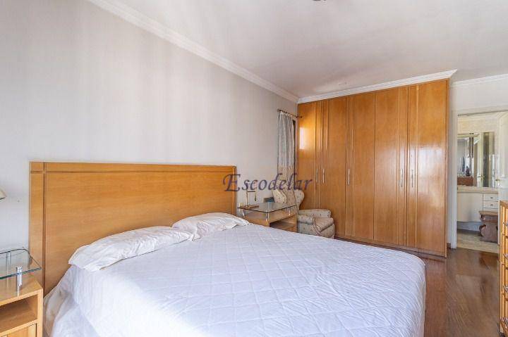 Apartamento à venda com 3 quartos, 178m² - Foto 19