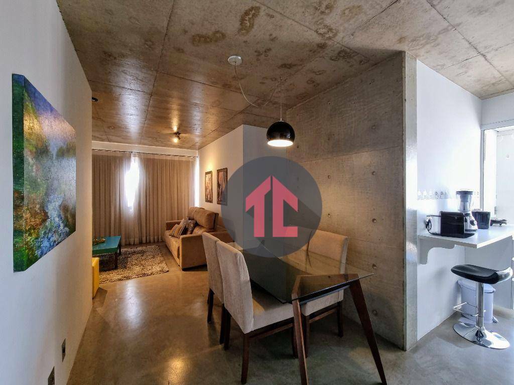 Apartamento para alugar com 2 quartos, 70m² - Foto 2