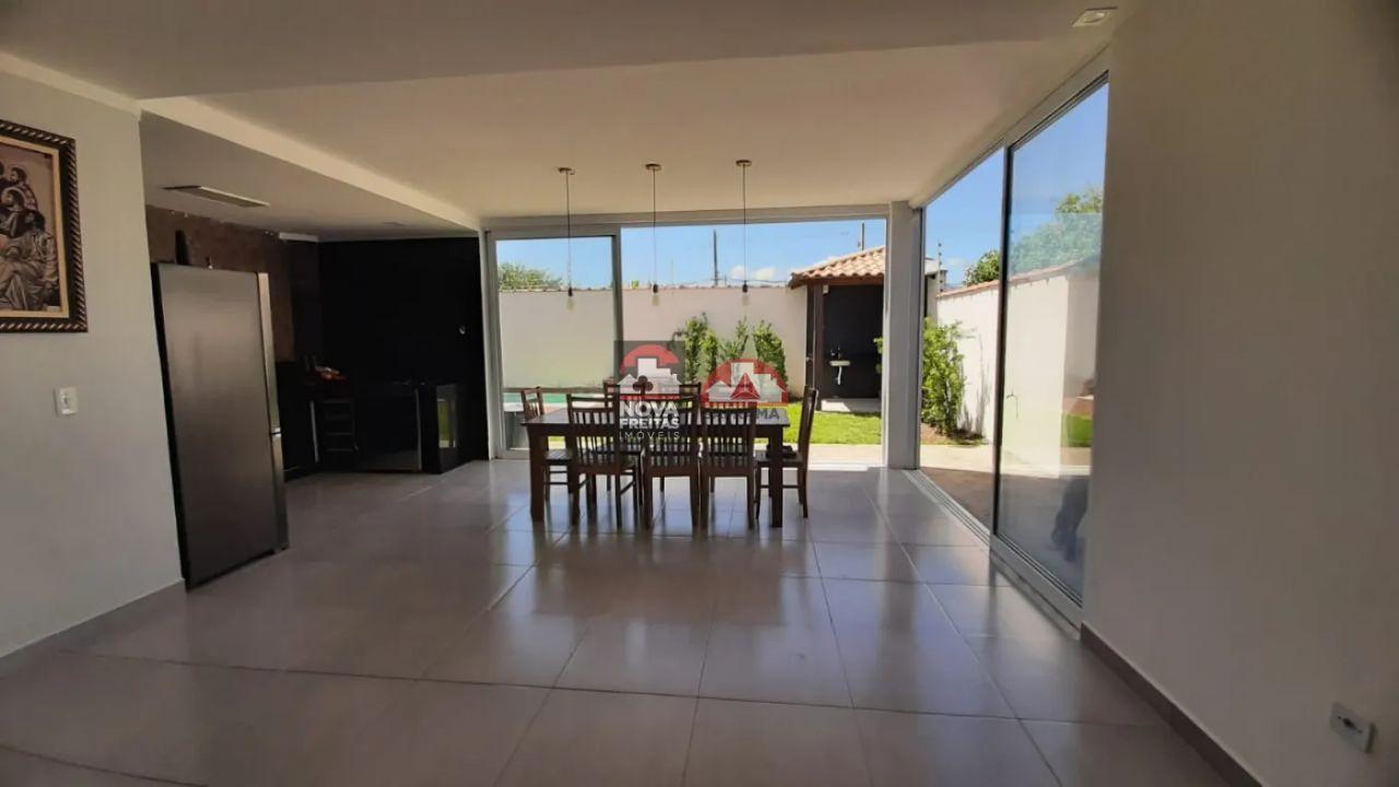 Sobrado à venda com 3 quartos, 250m² - Foto 8