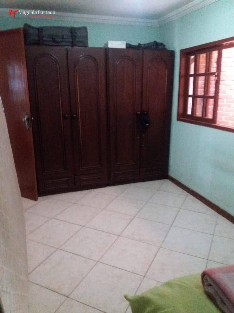 Casa à venda com 2 quartos, 100m² - Foto 3