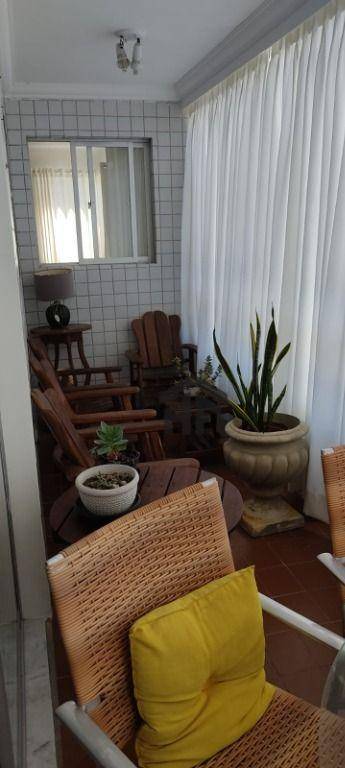 Apartamento à venda com 3 quartos, 140m² - Foto 20