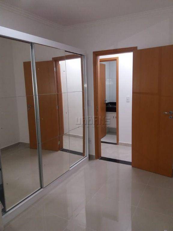 Apartamento à venda com 3 quartos, 130m² - Foto 1