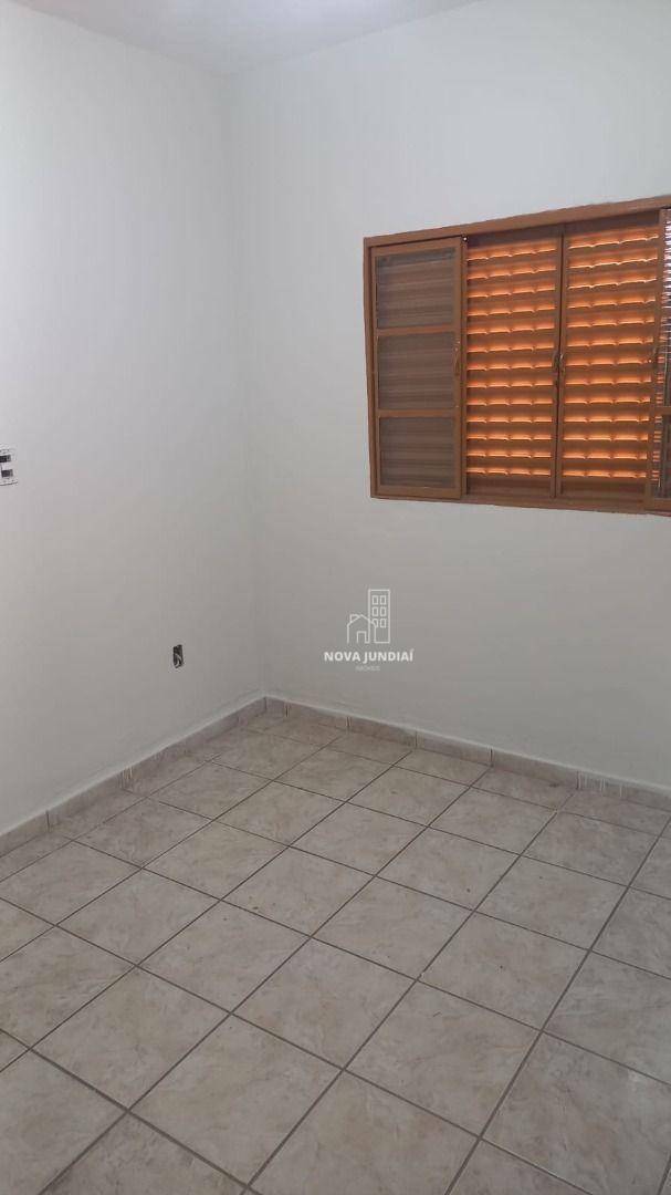 Casa para alugar com 3 quartos, 120m² - Foto 22