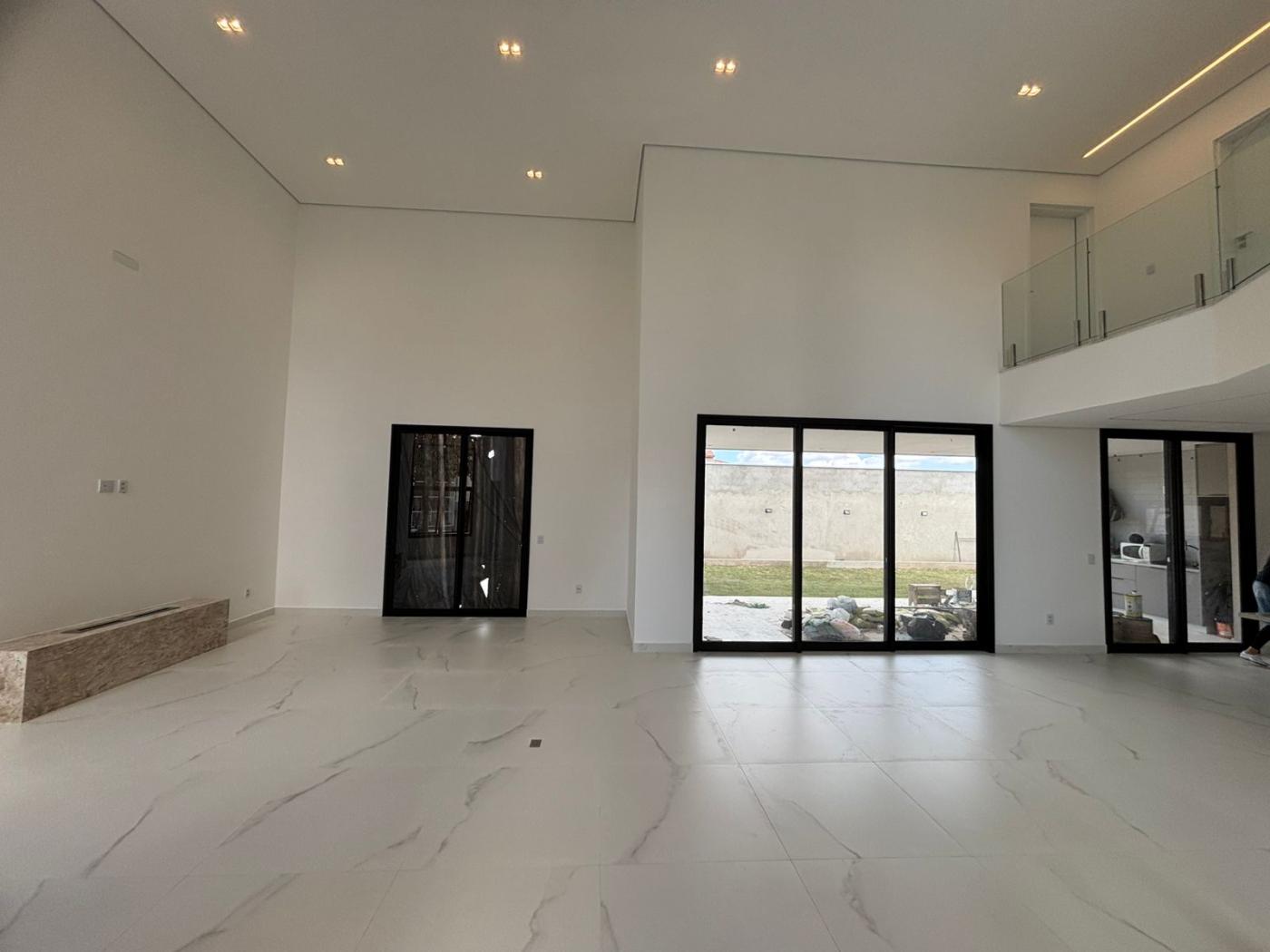 Casa de Condomínio à venda com 4 quartos, 530m² - Foto 10