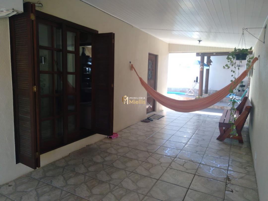 Casa à venda com 2 quartos, 100m² - Foto 5
