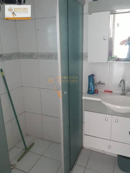 Apartamento à venda com 2 quartos, 75m² - Foto 12