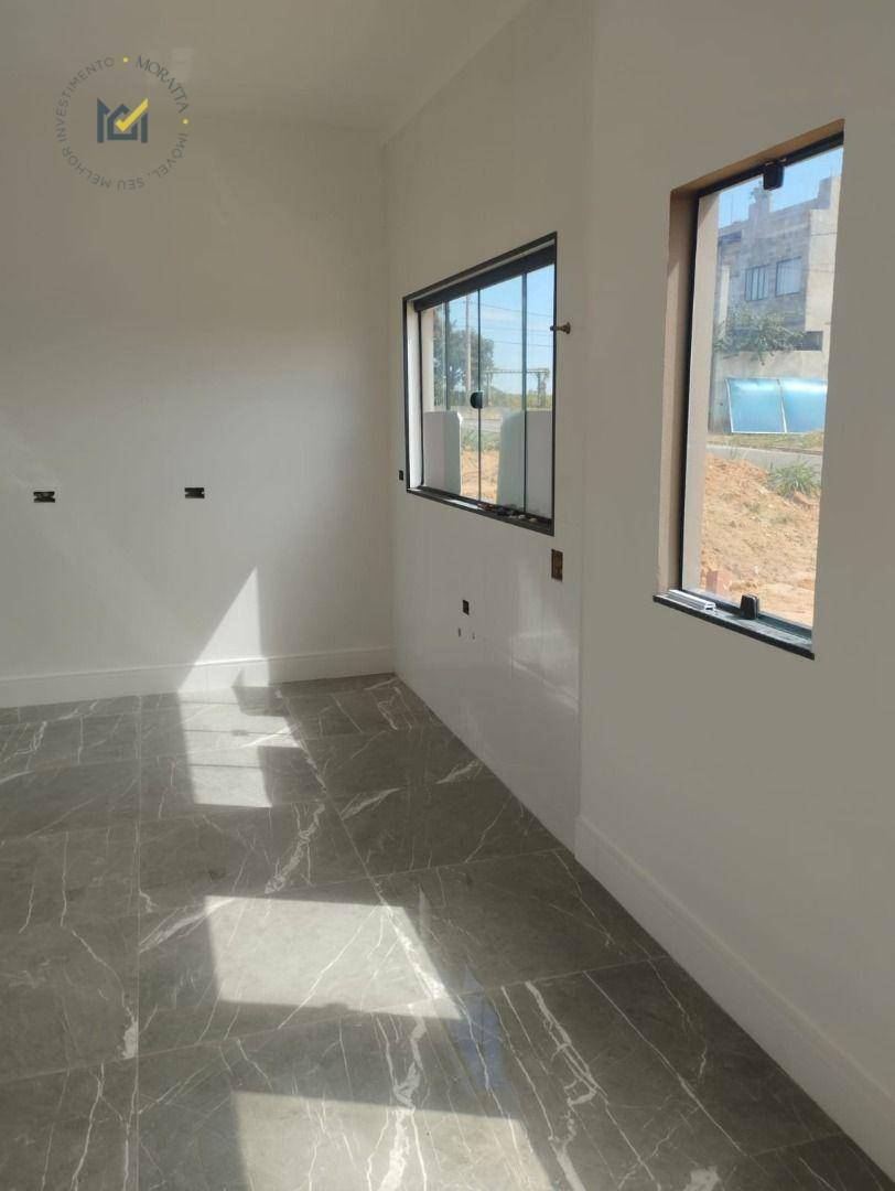 Casa à venda com 2 quartos, 70m² - Foto 10