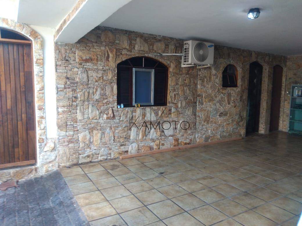 Sobrado à venda e aluguel com 6 quartos, 245m² - Foto 55