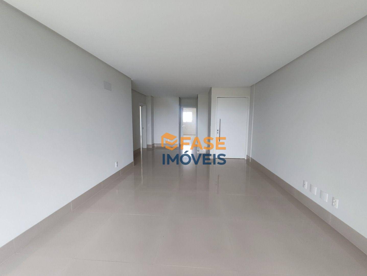 Apartamento à venda com 3 quartos, 172m² - Foto 21