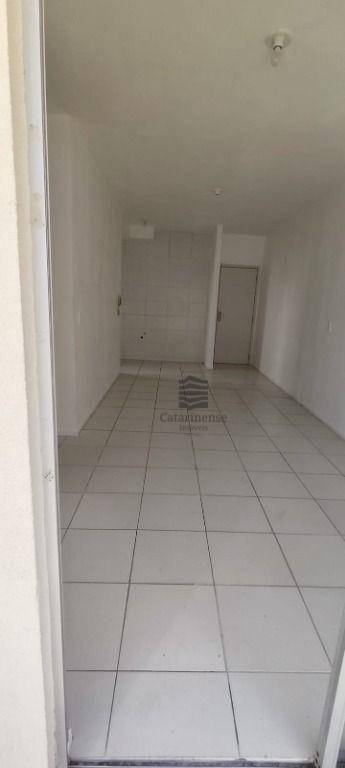 Apartamento à venda com 2 quartos, 57m² - Foto 11