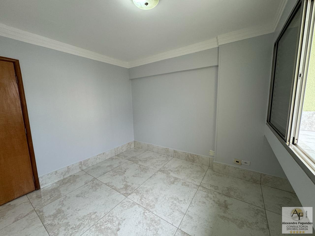 Apartamento à venda com 3 quartos, 94m² - Foto 28