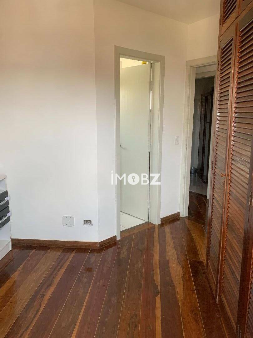 Apartamento à venda com 3 quartos, 75m² - Foto 13