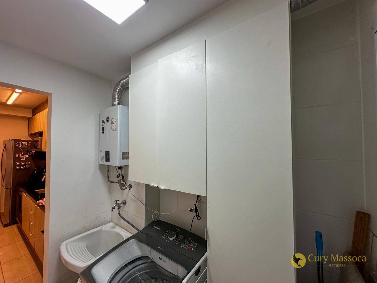 Apartamento à venda com 2 quartos, 75m² - Foto 9