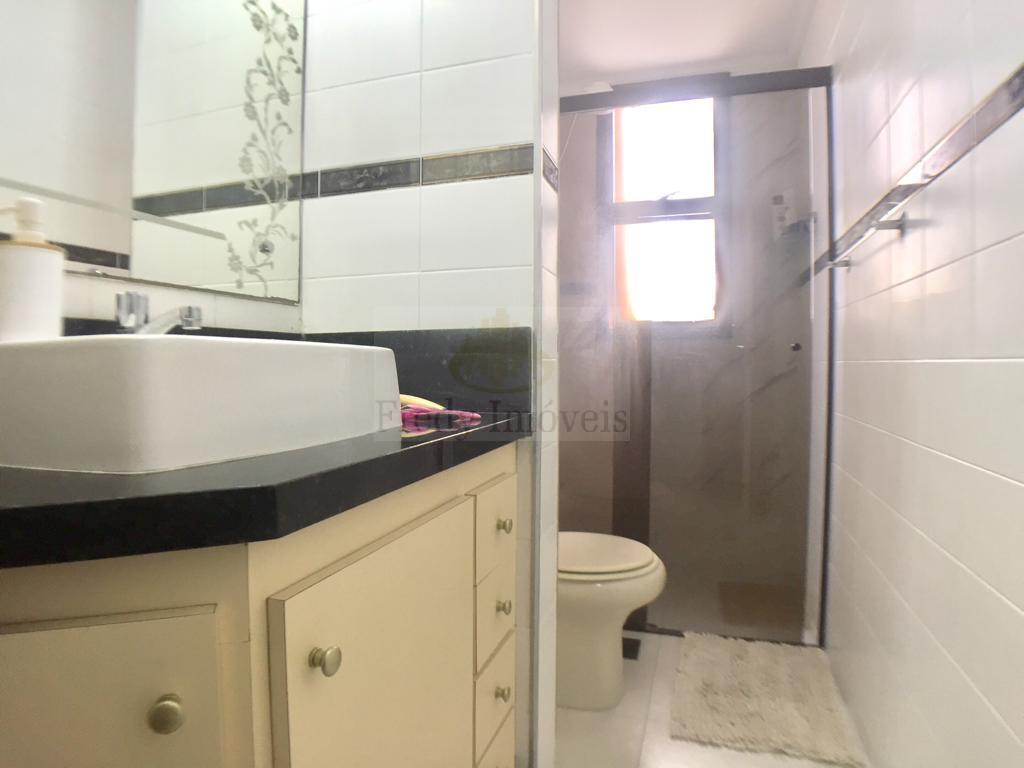 Apartamento à venda com 3 quartos, 96m² - Foto 17