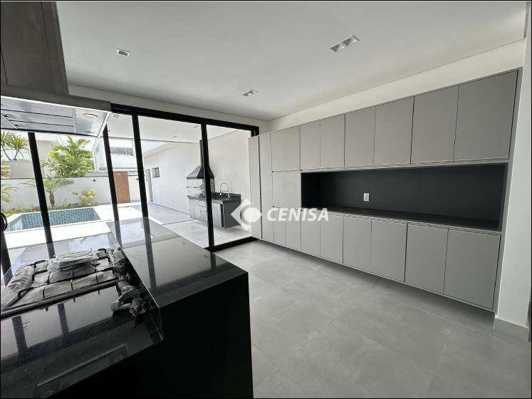 Casa de Condomínio à venda com 4 quartos, 259m² - Foto 8