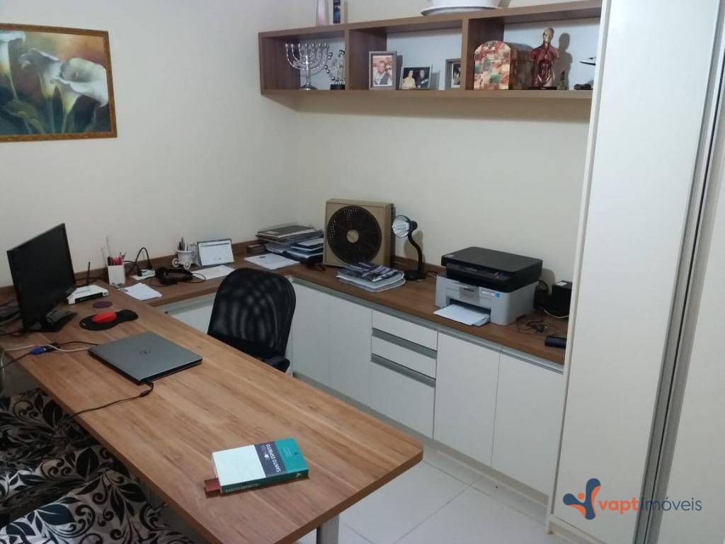 Sobrado à venda com 4 quartos, 300m² - Foto 12