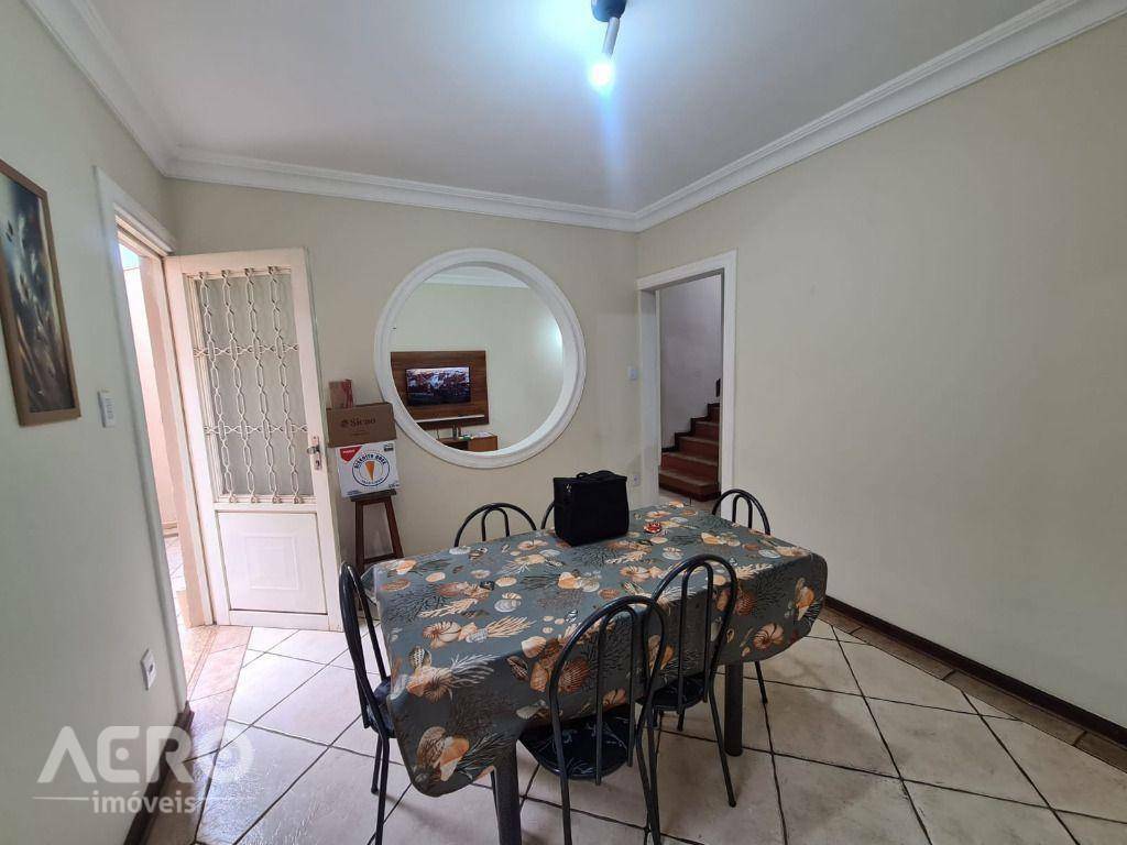 Casa à venda com 4 quartos, 220m² - Foto 16