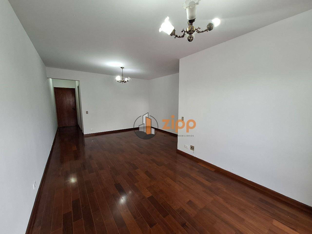 Apartamento para alugar com 3 quartos, 90m² - Foto 9