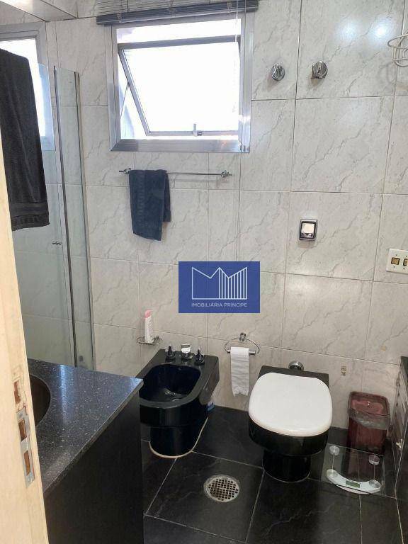 Apartamento à venda com 3 quartos, 141m² - Foto 50