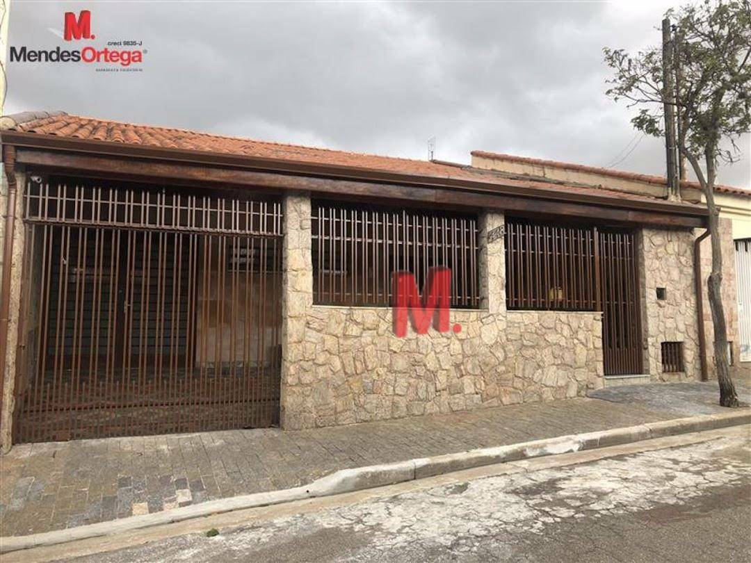 Casa à venda com 2 quartos, 161m² - Foto 2