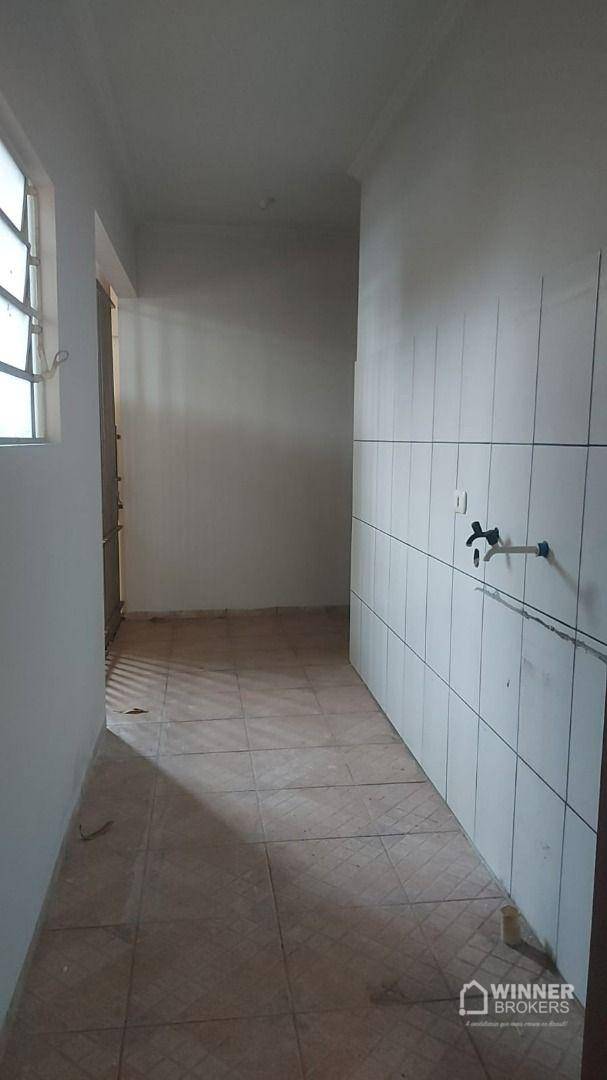 Casa à venda com 2 quartos, 90m² - Foto 9