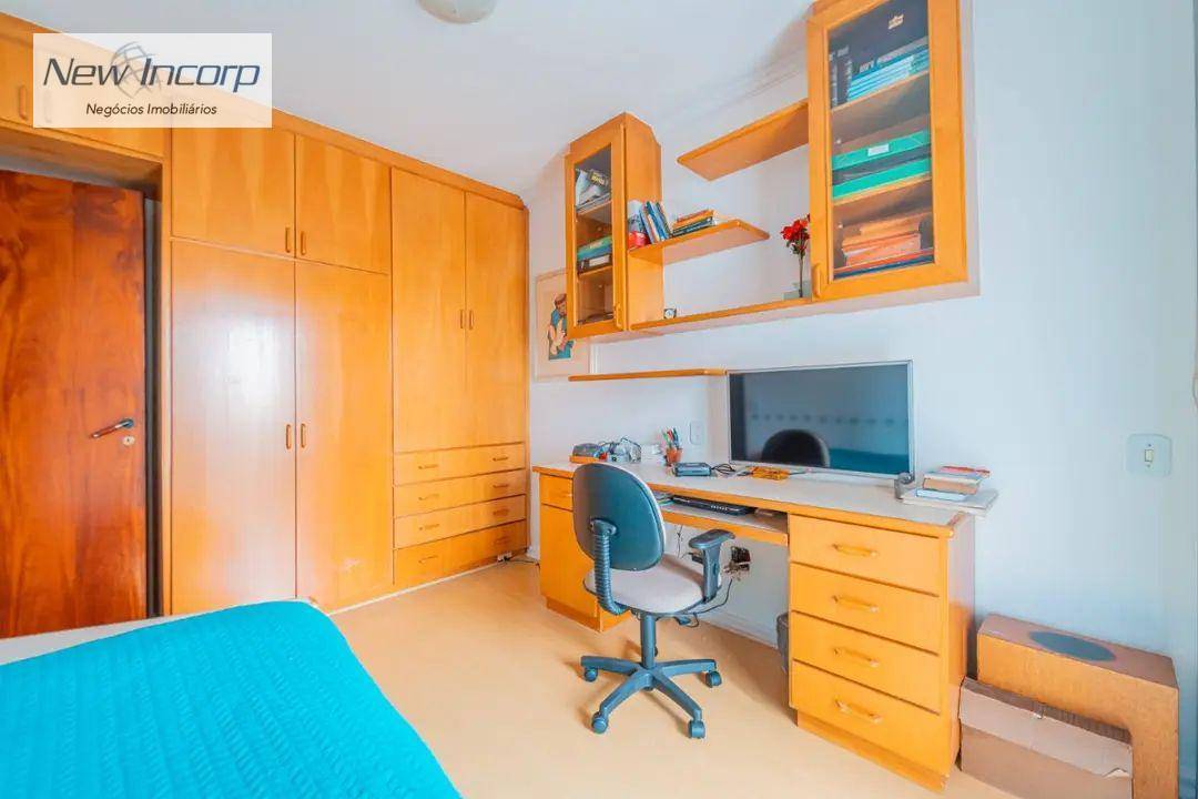 Apartamento à venda com 3 quartos, 115m² - Foto 17