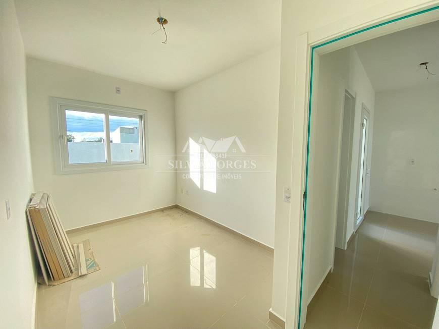 Casa à venda com 3 quartos, 112m² - Foto 9