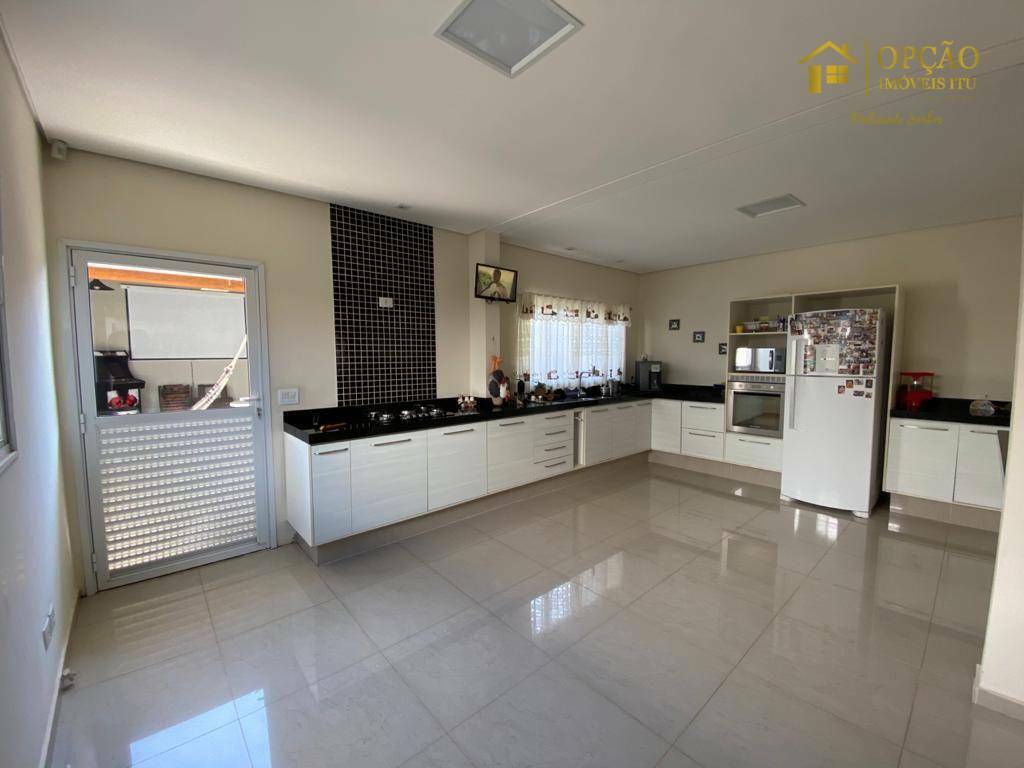 Casa à venda com 3 quartos, 260m² - Foto 12