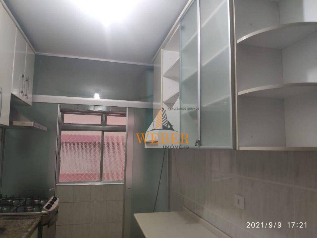 Apartamento à venda com 2 quartos, 80m² - Foto 7