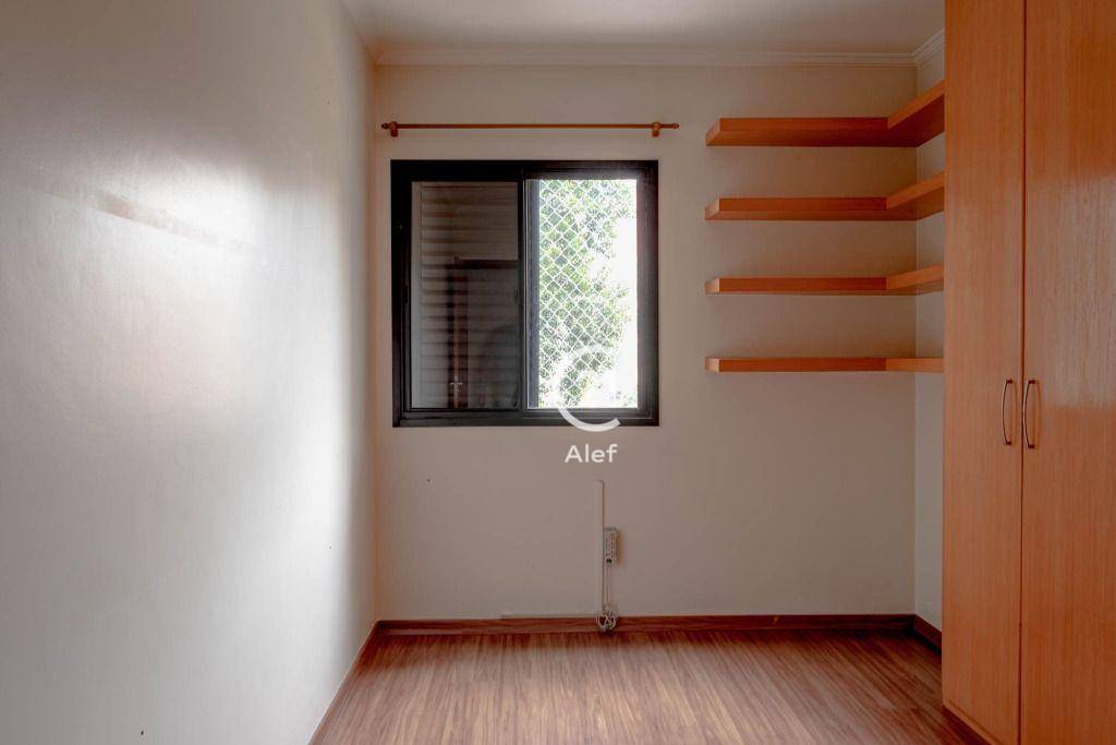 Apartamento para alugar com 2 quartos, 67m² - Foto 7