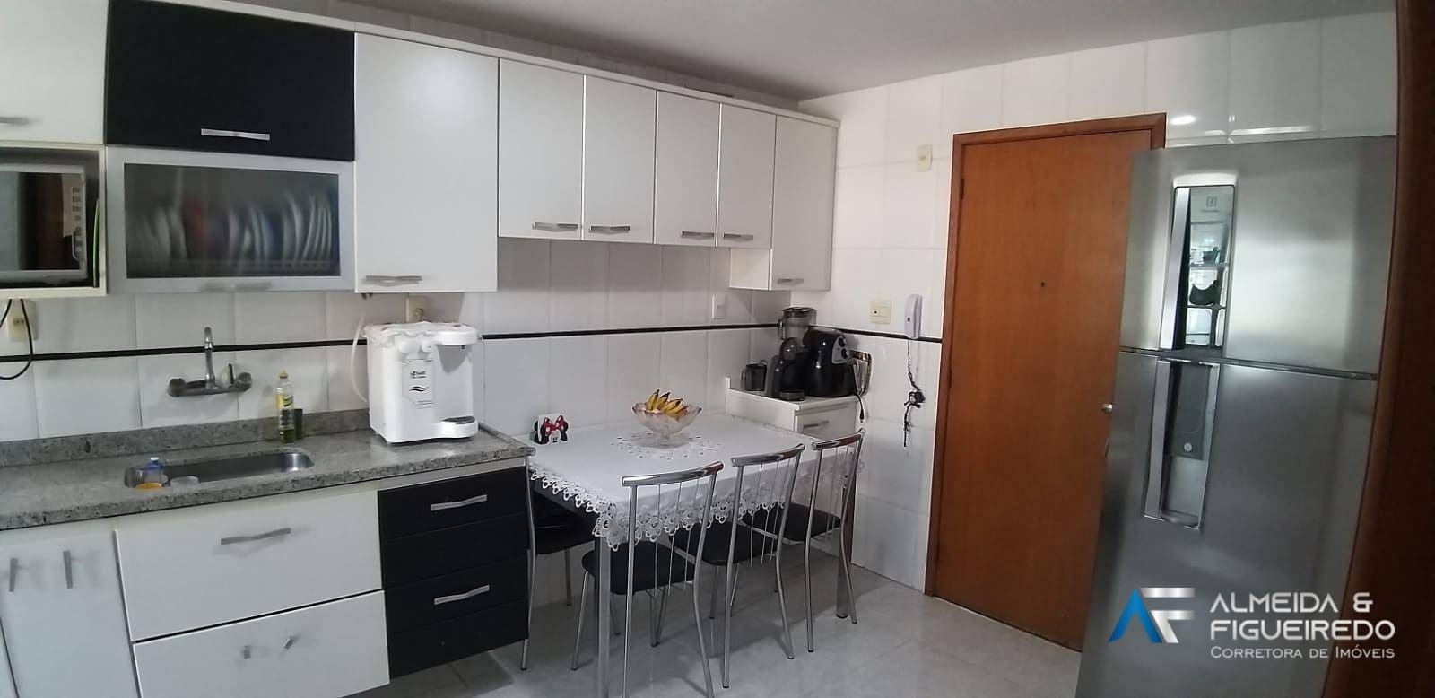 Apartamento à venda com 3 quartos, 120m² - Foto 8