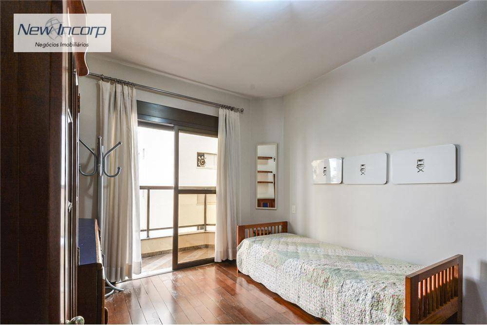 Apartamento à venda com 3 quartos, 193m² - Foto 34