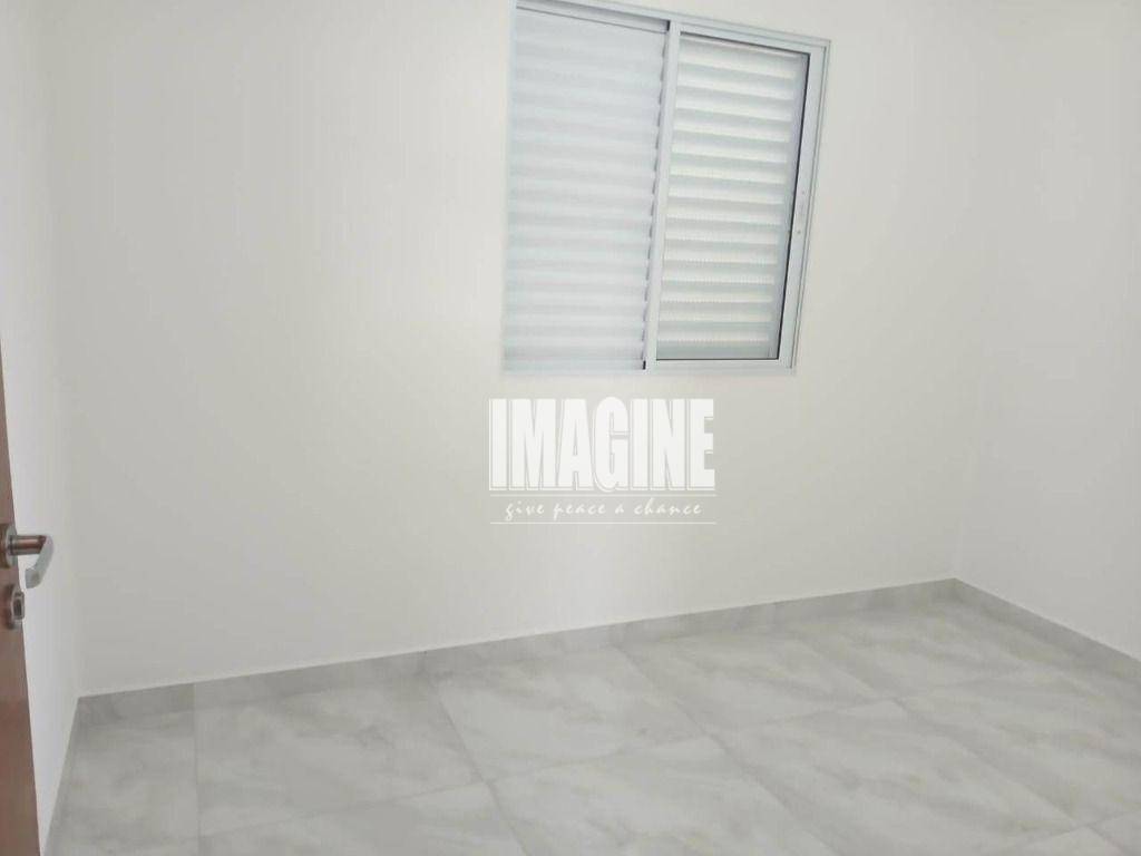 Apartamento à venda com 2 quartos, 45m² - Foto 12