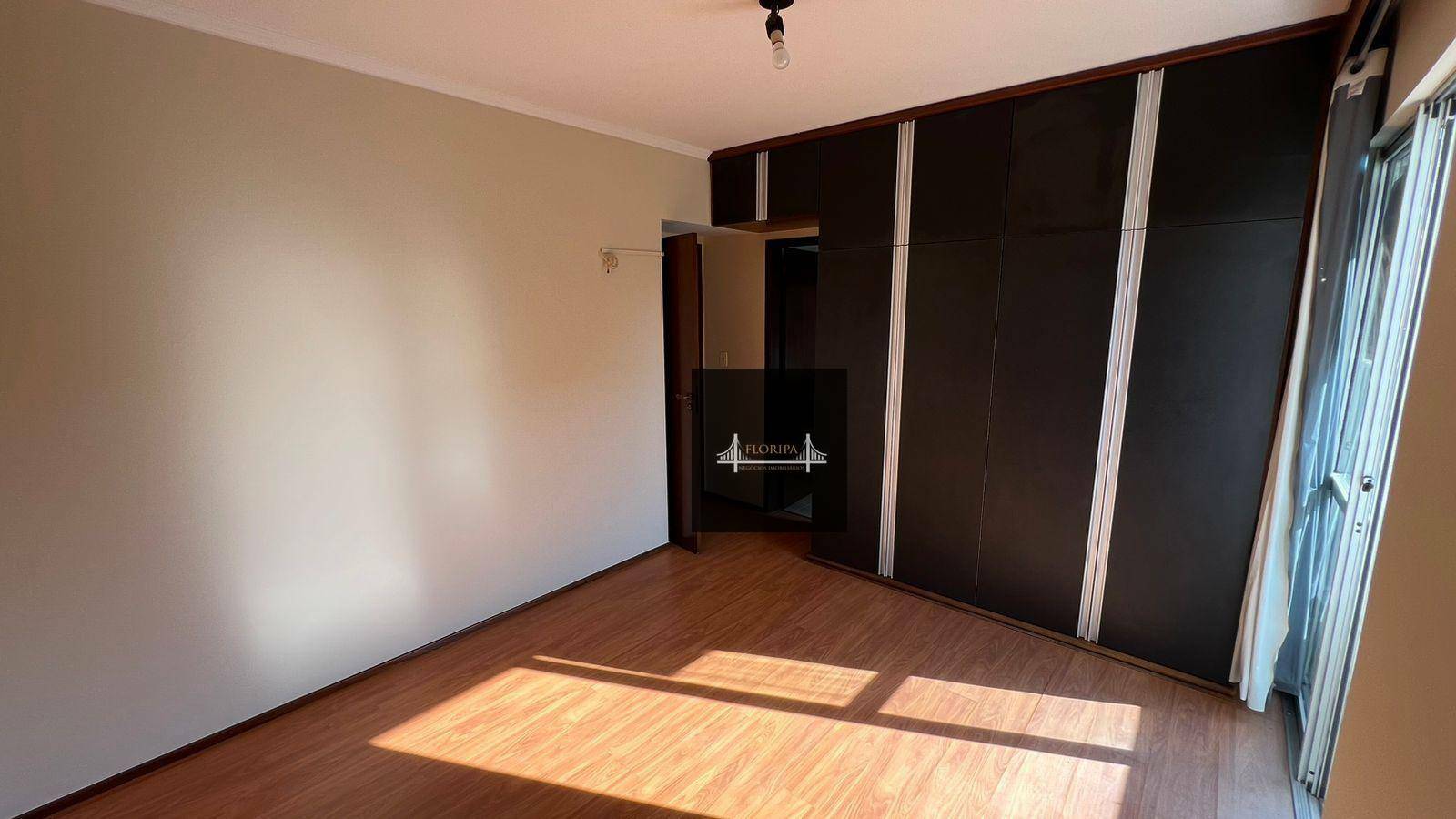 Apartamento à venda com 3 quartos, 117m² - Foto 17