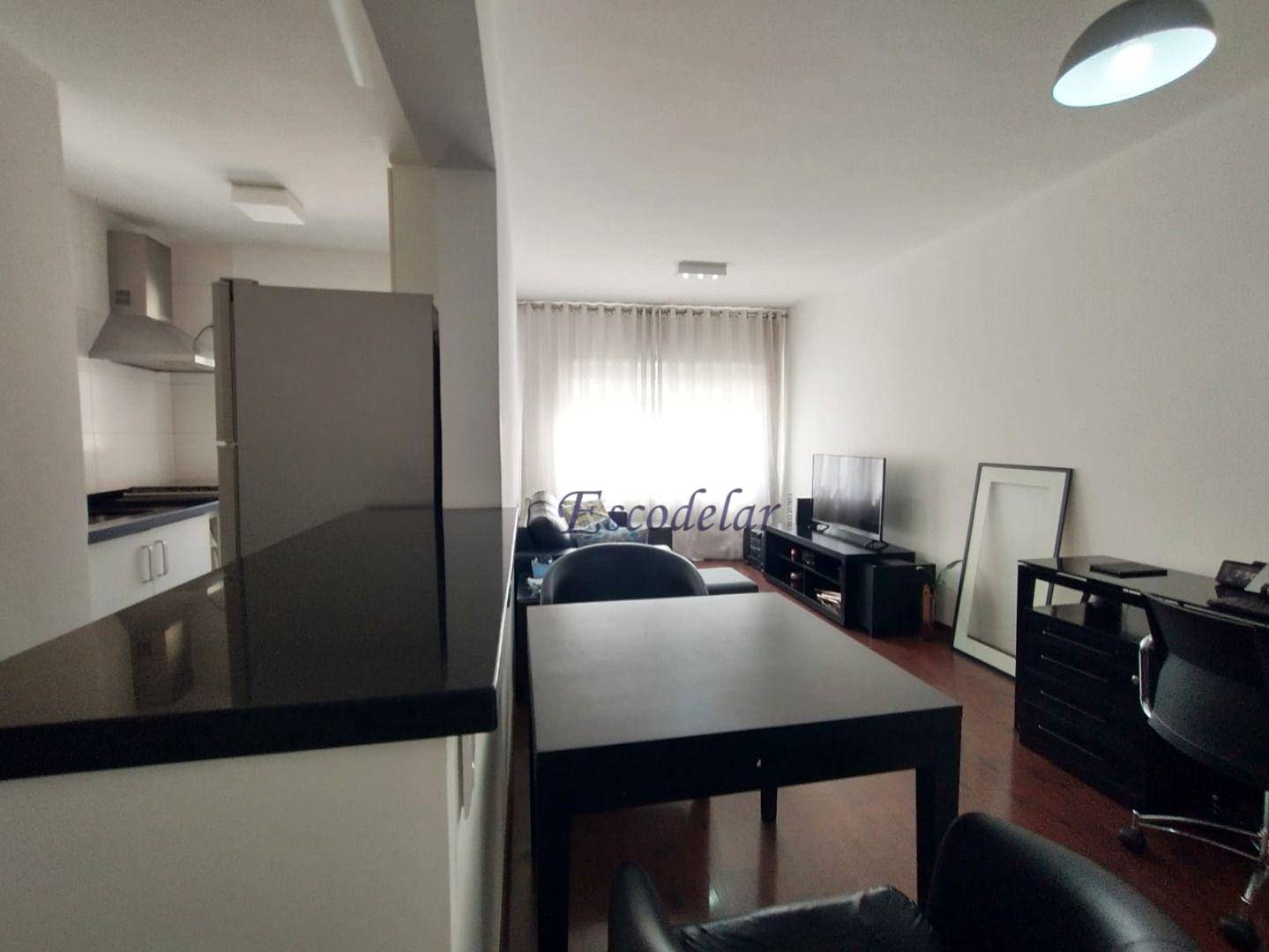 Apartamento à venda com 1 quarto, 51m² - Foto 2