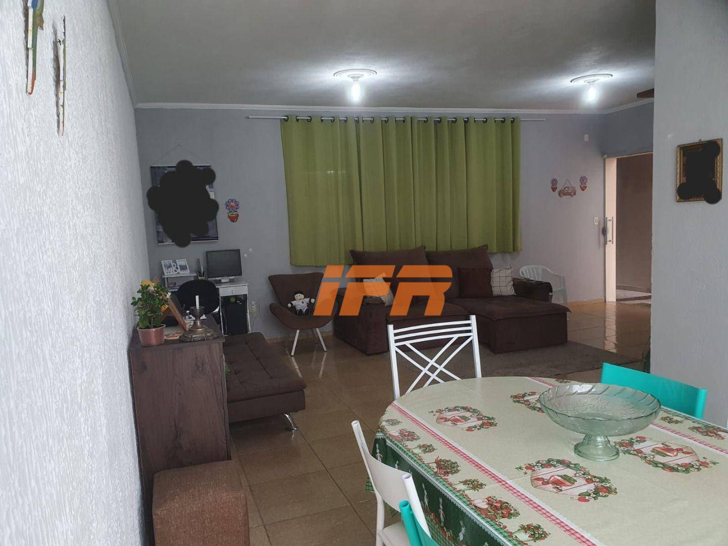 Casa à venda com 3 quartos, 173m² - Foto 3