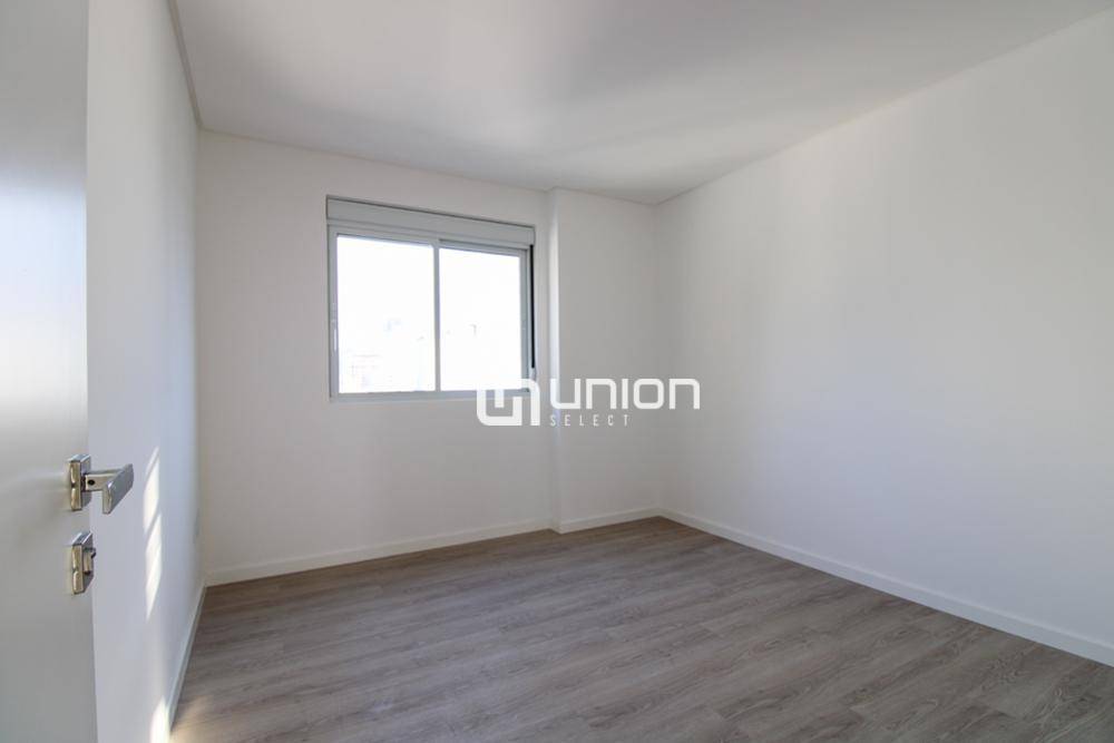 Apartamento à venda com 4 quartos, 135m² - Foto 9