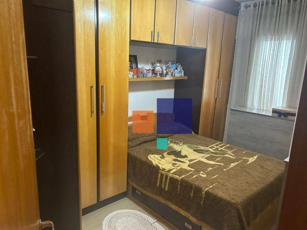 Apartamento à venda com 2 quartos, 70m² - Foto 4