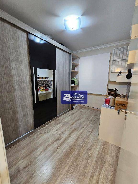 Apartamento à venda e aluguel com 2 quartos, 51m² - Foto 15