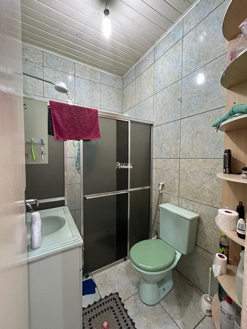 Casa à venda com 2 quartos, 300m² - Foto 16