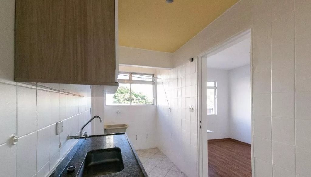 Apartamento à venda com 2 quartos, 70m² - Foto 9