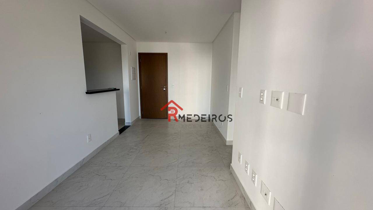 Apartamento à venda com 1 quarto, 55m² - Foto 12