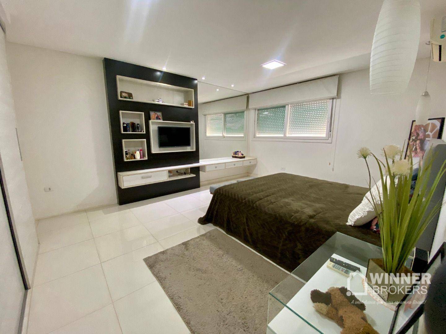 Casa à venda com 3 quartos, 241m² - Foto 19