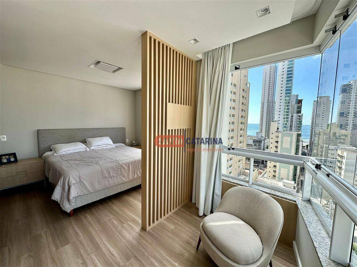 Apartamento à venda com 4 quartos, 240m² - Foto 10