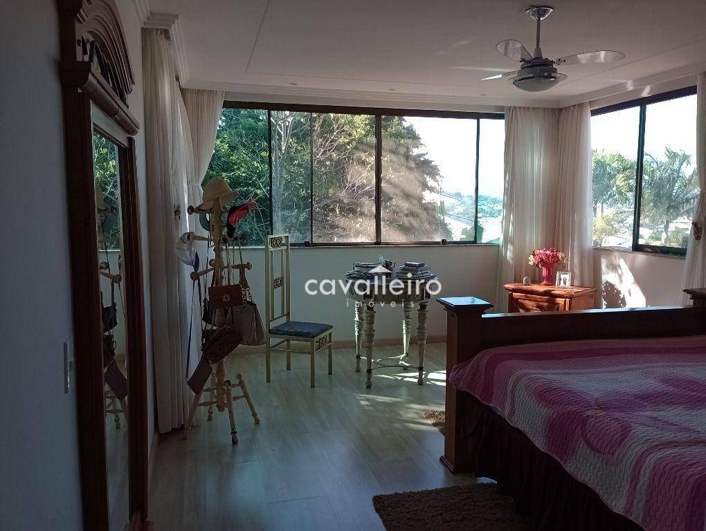 Casa de Condomínio à venda com 3 quartos, 380m² - Foto 35