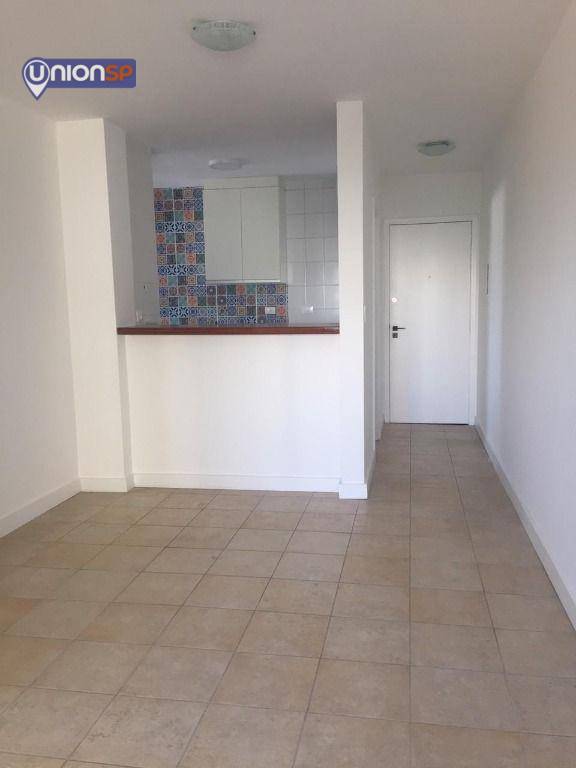 Apartamento à venda com 3 quartos, 72m² - Foto 1